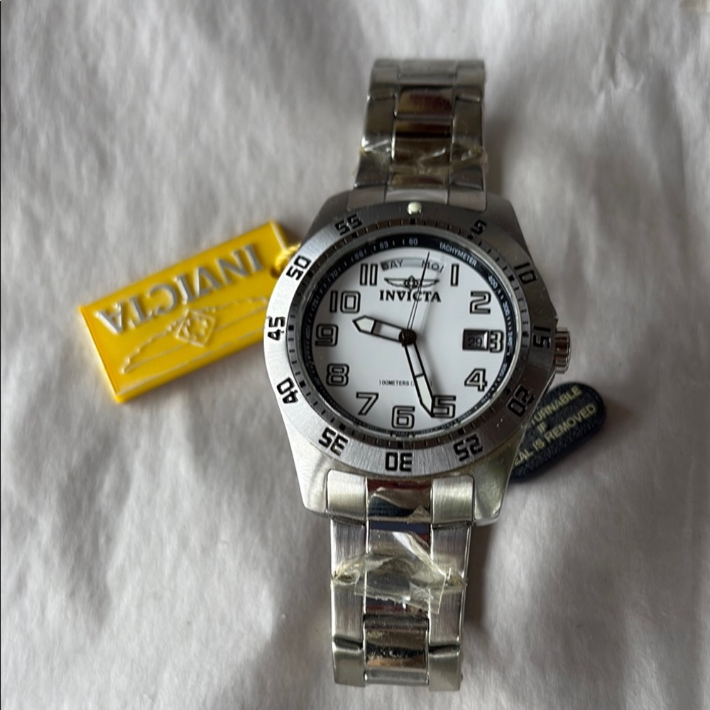 Invicta Silver Watch with White Dial nwt